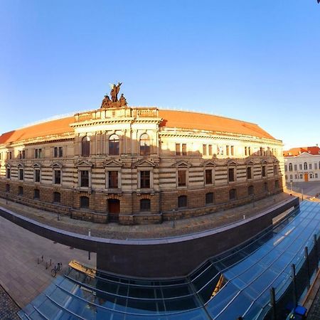 Pineapple Apartments Luxus Apartment Im Palais Am Neumarkt Dresden Exteriör bild